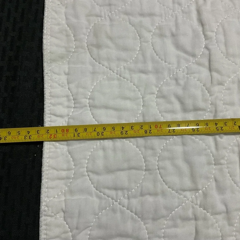 Quilted Waterproof Crib Mattress Pad White Cotton Blend With Oval 5pc Liners Set
